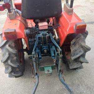 Kubota B1400