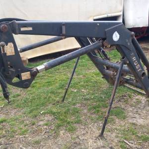 Prednji utovarivac za traktor
