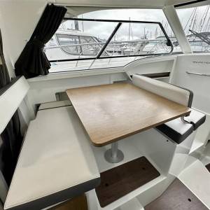 Beneteau Antares 8