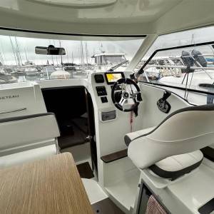 Beneteau Antares 8