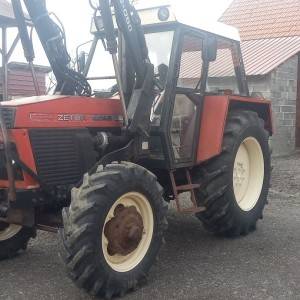 Traktor Zetor 10145 sa prednjim utovarivačem