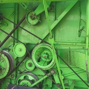 Kombajn Deutz Fahr 3570 sa 3.60 žitnim i 4 reda Oros adapterom
