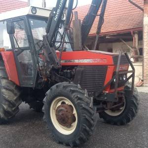 Traktor Zetor 10145 sa prednjim utovarivačem