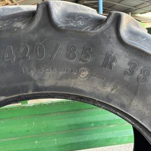Gume 420/85 R38