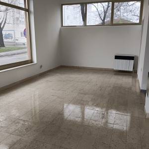 Prodaja poslovnog prostora 80m2