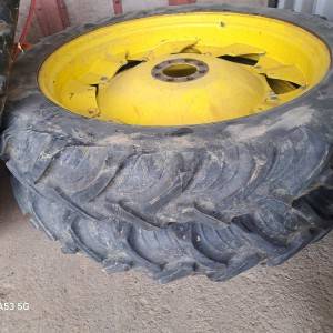 Gume i felge za traktor