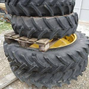 Gume i felge za traktor