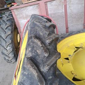 Gume i felge za traktor