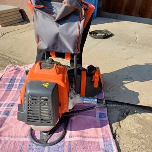 PROFESONALNI ČISTAČ TRIMER HUSQVARNA 553 RBX