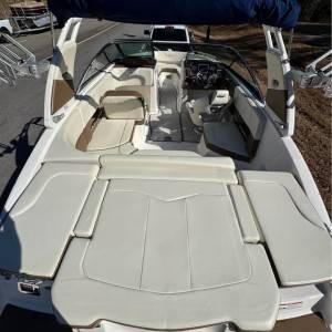 Chaparral Motorni Brod