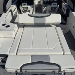 Chaparral Motorni Brod