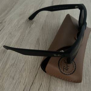 Rayban sunčane naočale