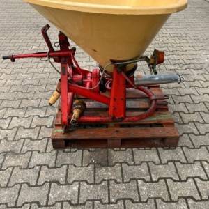 Rasipač Vicon 300 kg