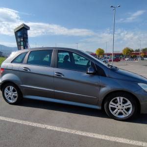 Prodajem Mercedes B klasu