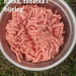 Meso za pse- 2 vrste- moguća dostava