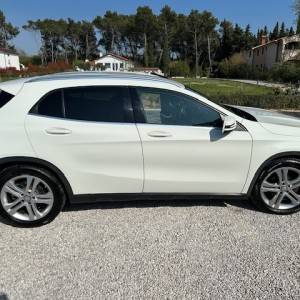 Mercedes-Benz GLA 200 d Sport Utility