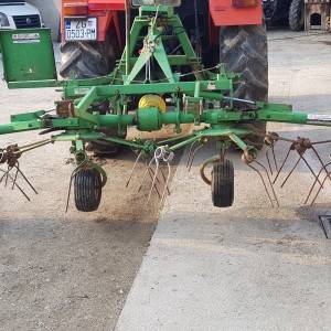Okretač sijena STOLL Z 450 Hydro