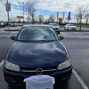 Opel Omega 2.0 16V