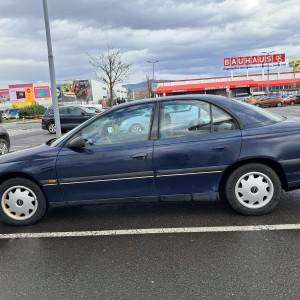 Opel Omega 2.0 16V