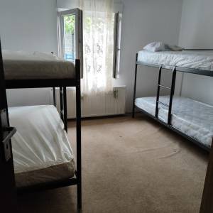 2X,ROOM APARTMENT FOR WORKERS .ZA RADNIKE(200e,po osobi)a (iznajmljiva