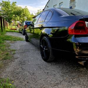BMW E90