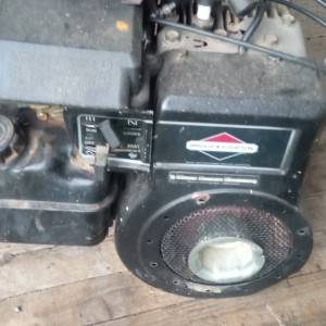 Briggs sttraton 8, 10 ,12 i ostali djelovi Motora