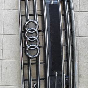 Maska Audi S6