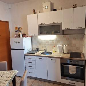 Medulin, Istra, stan / apartman 27m2, prizemlje, 8m2 terasa, parking (
