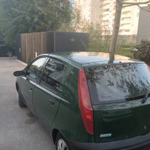 Prodajem Fiat punto1,2