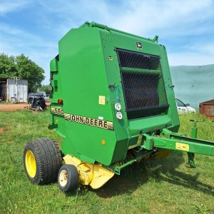 ROLOBALIRKA JOHN DEERE