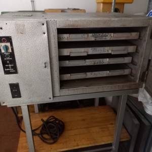 Sušara ventilacijska za granulat
