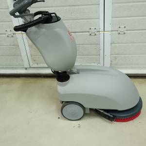 Comac Vispa odličan