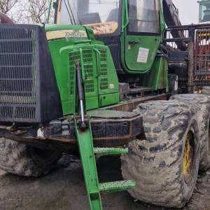 Forwarder/Ekipaza