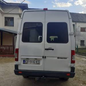 Mercedes sprinter 211cdi u odlicnom stanju očuvan,siguran