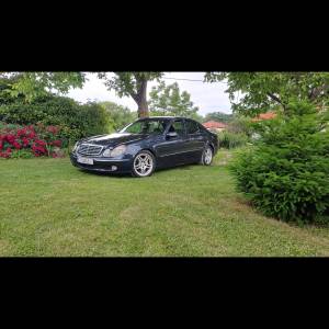 Mercedes w211