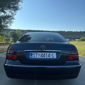 Mercedes w211