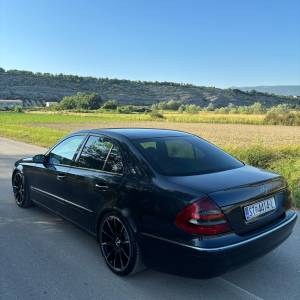 Mercedes w211