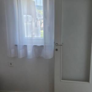 PREDIVAN STAN ZA NAJAM - NOVO UREĐEN - Rudeš/ Oranice