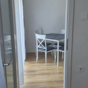 PREDIVAN STAN ZA NAJAM - NOVO UREĐEN - Rudeš/ Oranice