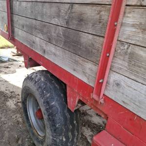 Prikolica za stajnjak