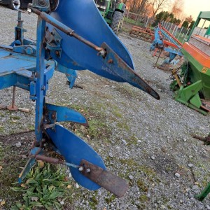 Rabewerk Plug 3 brazde Okretač