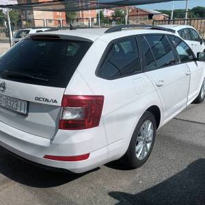 Škoda Octavia 1.6 Tdi Confortline-DSG mjenjać