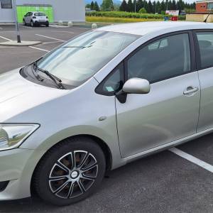 Toyota Auris, 1.4D, 2008.g., reg 5/26, 380tkm, redovito održavana, nov