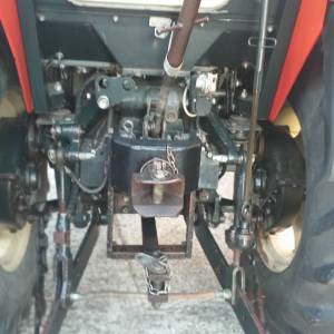 traktor zetor 7711      92 godina