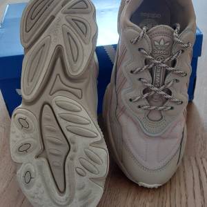 Adidas ozweego