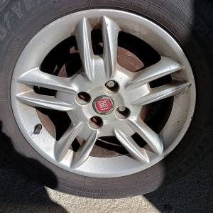 Al felge s gumama 15"