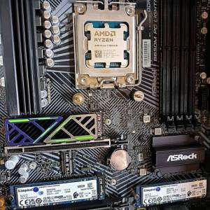 AMD Ryzen 7 9800X3D, RTX 5080, 64gb DDR5, SSD 2TB, Vodeno 240, 850W