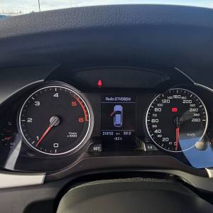 Audi A4 2.0 TDi, 105 kW, održavan, servisiran, registriran