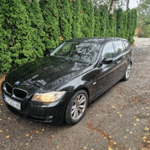 Bmw 318d 2009god