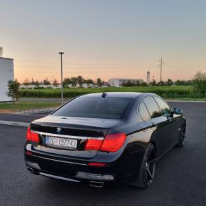 BMW serija 7 730d Individual, Automatik, Alu 20", Veliki servis